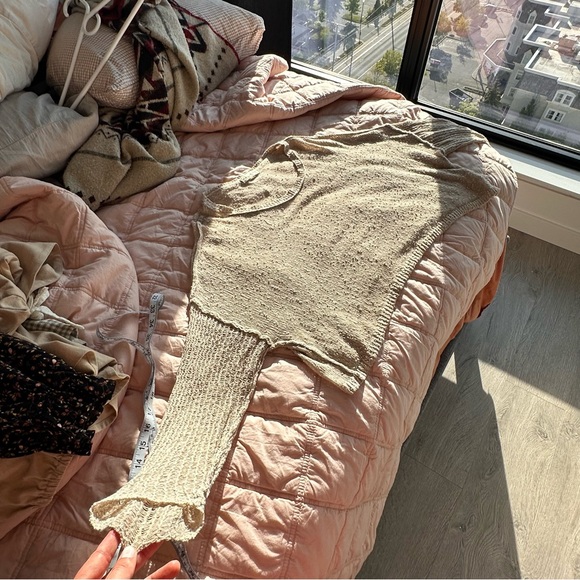 Urban Outfitters Top - Picture 3 of 6